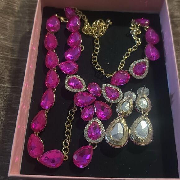 Wedding Bridal Teardrop Austrian Crystal Statement Necklace Gold Plated Set - Picture 6 of 7